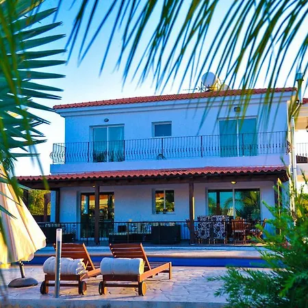 Villa Ricky