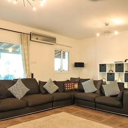 Villa Ricky *