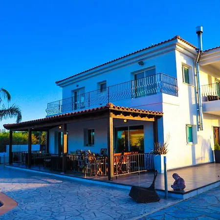 Villa Ricky Paralimni
